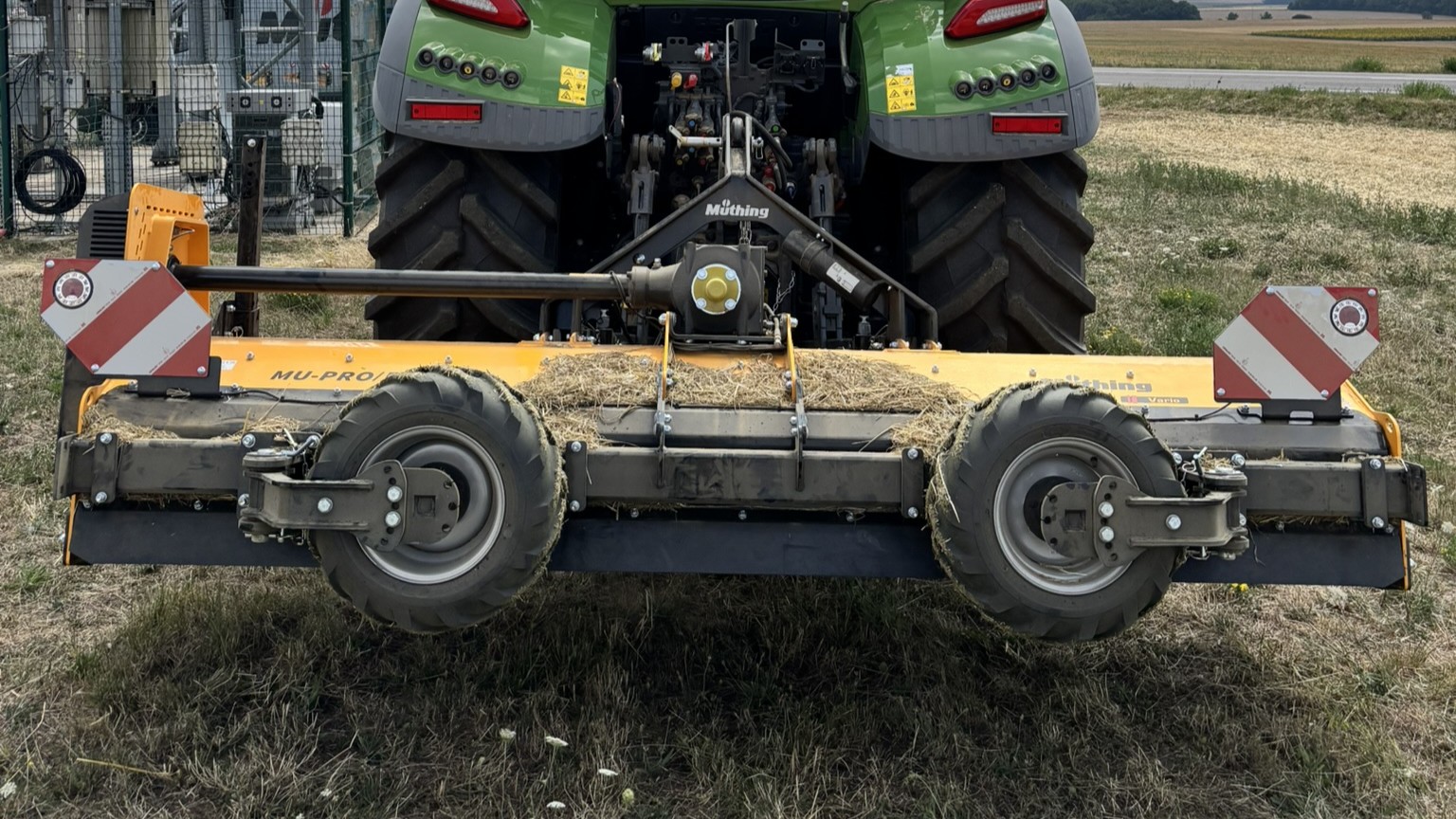 PRO-R Vario – aizmugures uzkares mulčeris